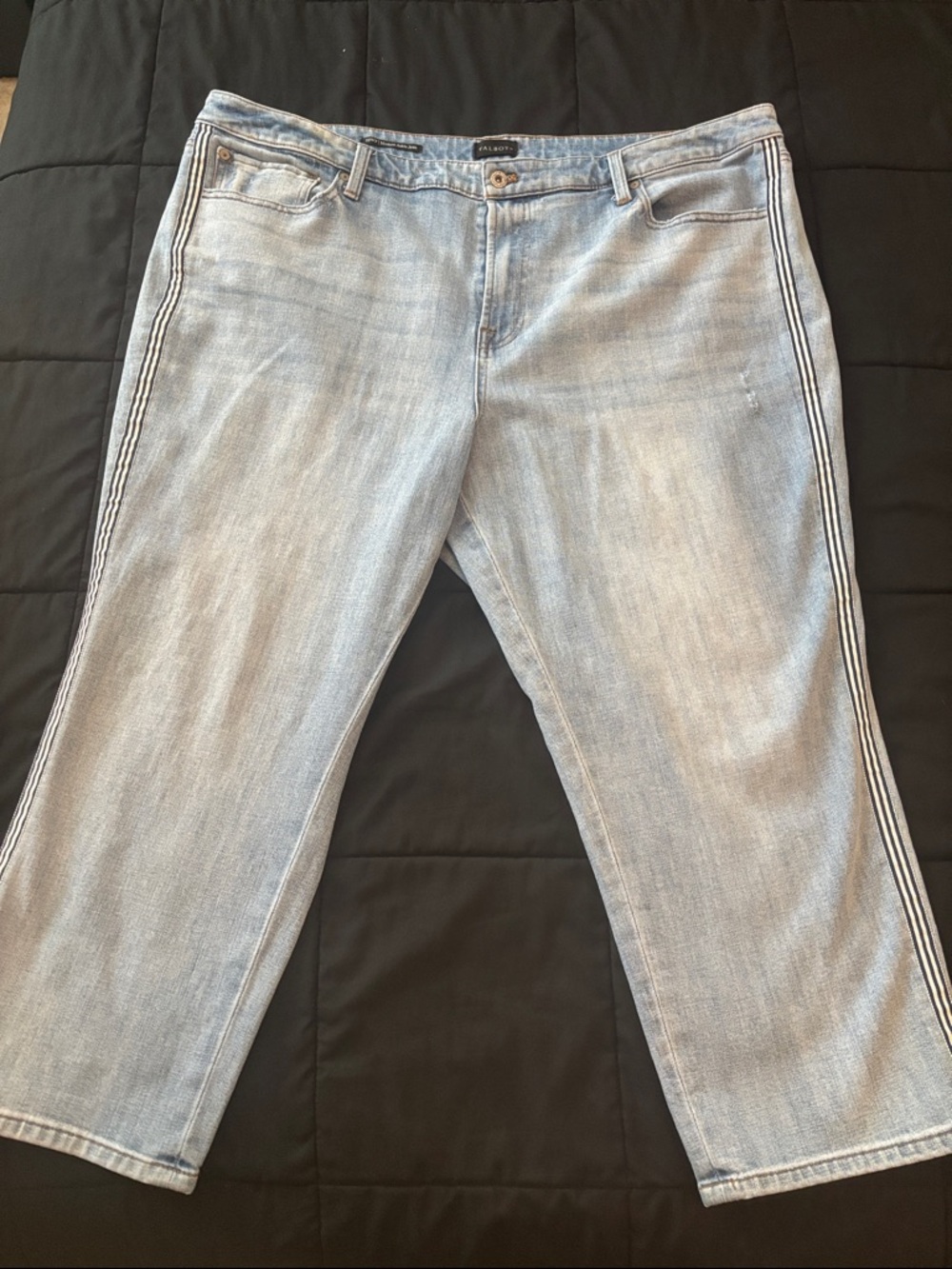 Talbots 22WP Light Wash Women’s Jeans with Side Stripe Modern Ankle
